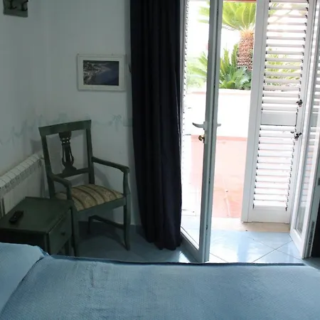Castiglione Hotel 3*